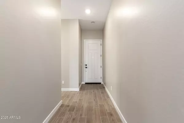 Mesa, AZ 85207,8920 E COVINA Street