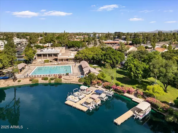 Tempe, AZ 85283,5200 S LAKESHORE Drive #120