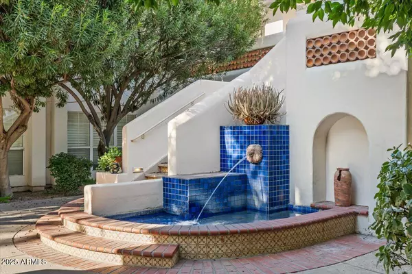 Tempe, AZ 85283,5200 S LAKESHORE Drive #120