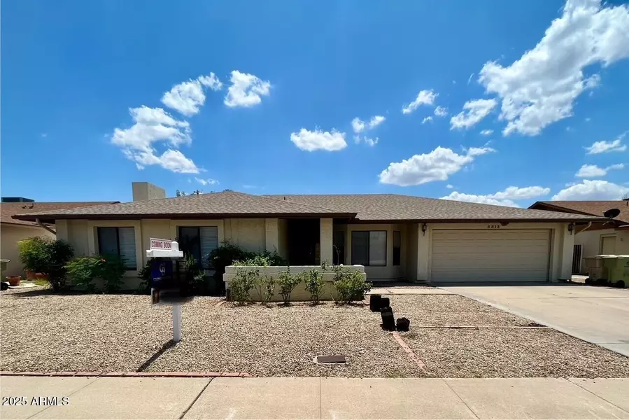 5513 W NORTH Lane, Glendale, AZ 85302