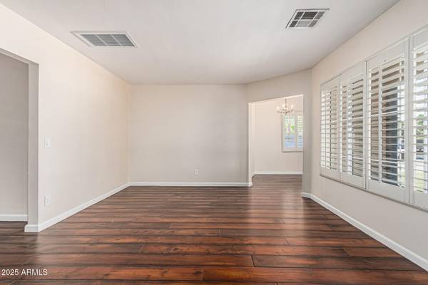 Phoenix, AZ 85007,2807 N 8TH Avenue