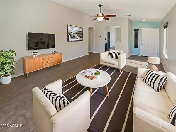 Buckeye, AZ 85326,24811 W WAYLAND Drive