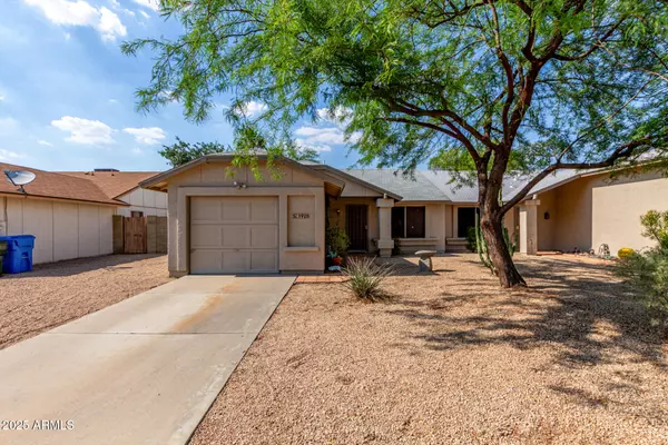 Phoenix, AZ 85022,1926 E SANDRA Terrace