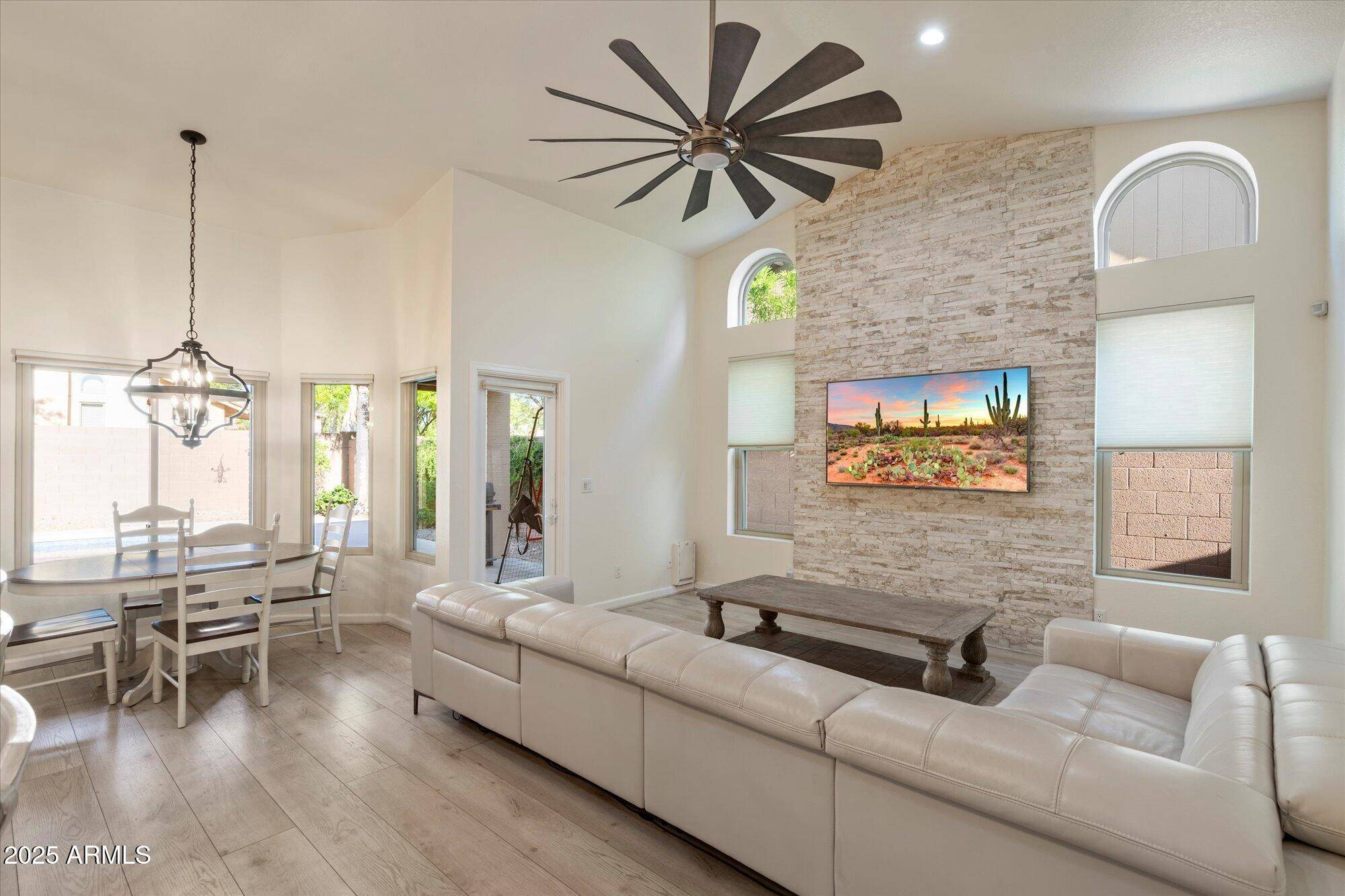 Scottsdale, AZ 85260,13361 N 99TH Place
