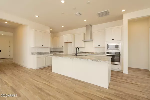 San Tan Valley, AZ 85140,1903 E Empeltre Road