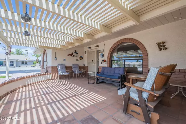 8242 E LOMITA Avenue, Mesa, AZ 85209