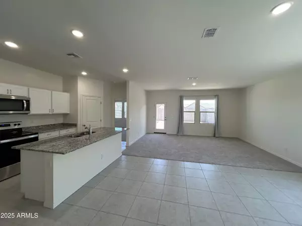 Maricopa, AZ 85138,18461 N LOS GABRIELES Way