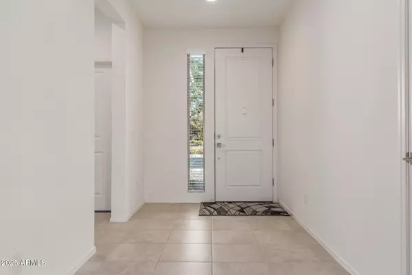 San Tan Valley, AZ 85140,1412 W SONOQUI Boulevard