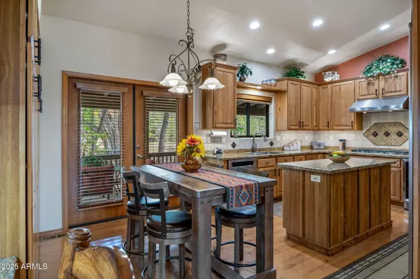 Show Low, AZ 85901,2320 S Victoria Circle
