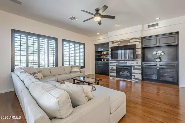 Scottsdale, AZ 85255,10835 E ACACIA Drive