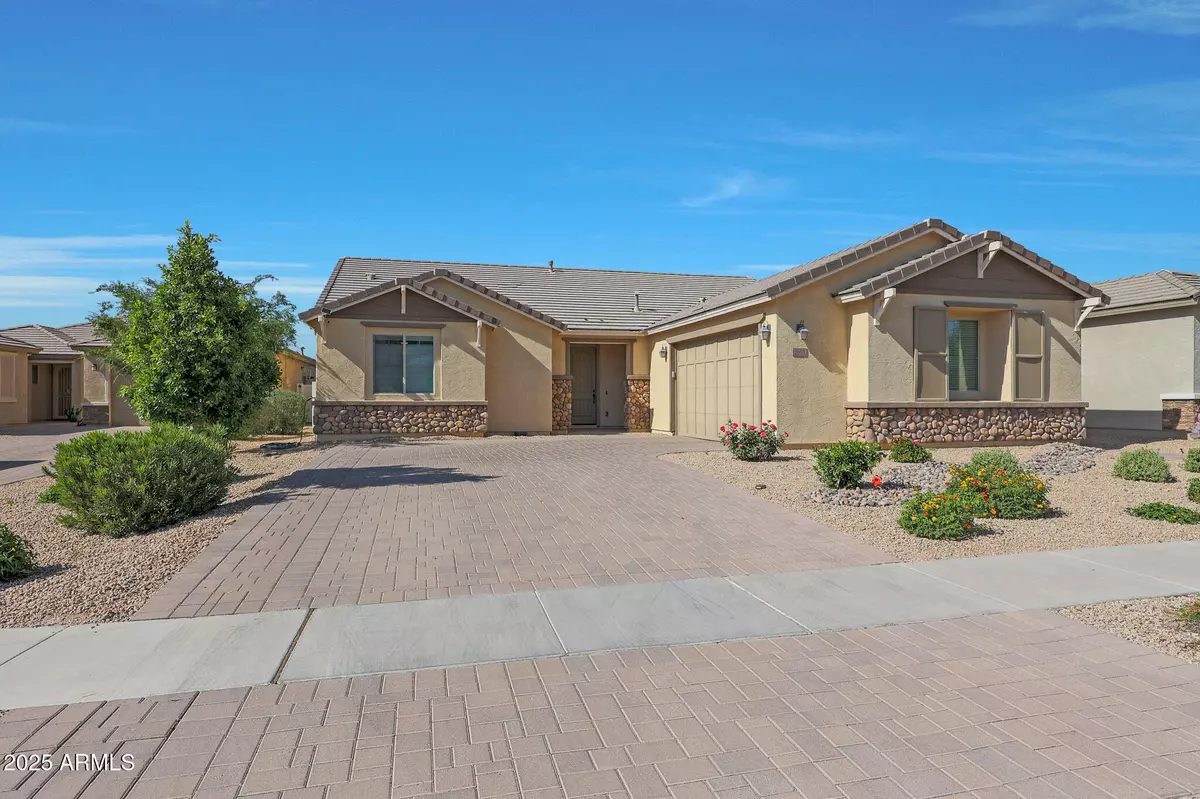 Phoenix, AZ 85042,2518 E NOVAK Way
