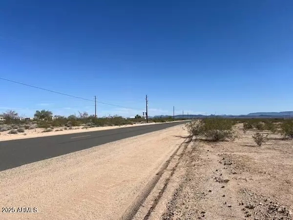 Vicksburg, AZ 85348,71 Ave 42E -- #-