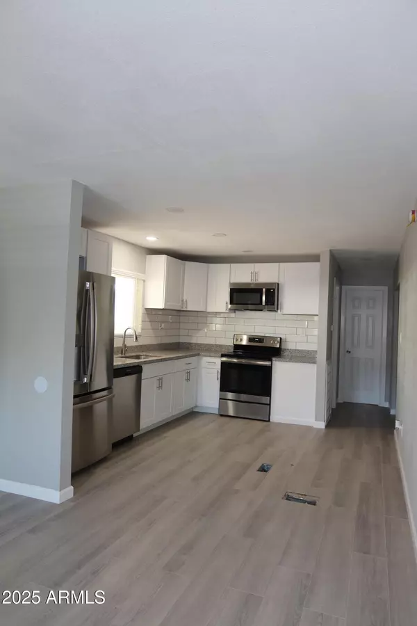 Tempe, AZ 85283,400 W BASELINE Road #69