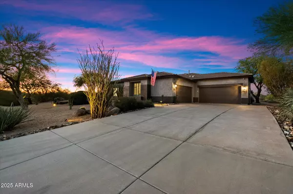 Scottsdale, AZ 85266,5694 E GREYTHORN Drive