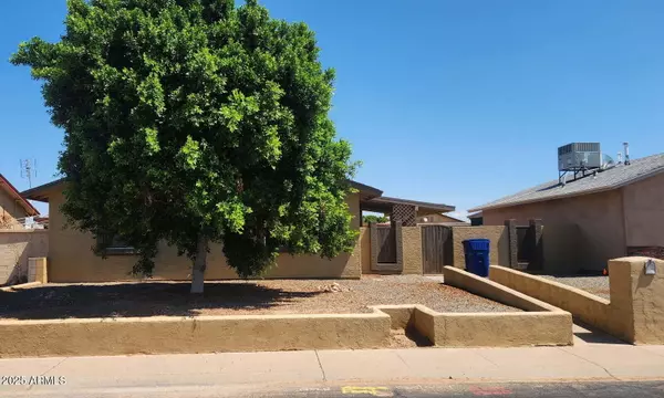 Glendale, AZ 85306,5248 W MAUNA LOA Lane