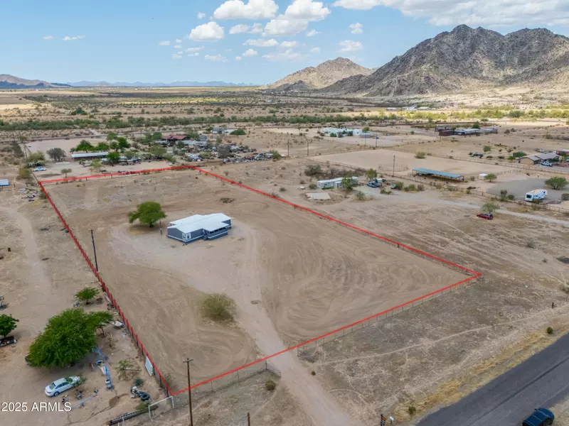 11192 N JOHNSON Road, Maricopa, AZ 85139
