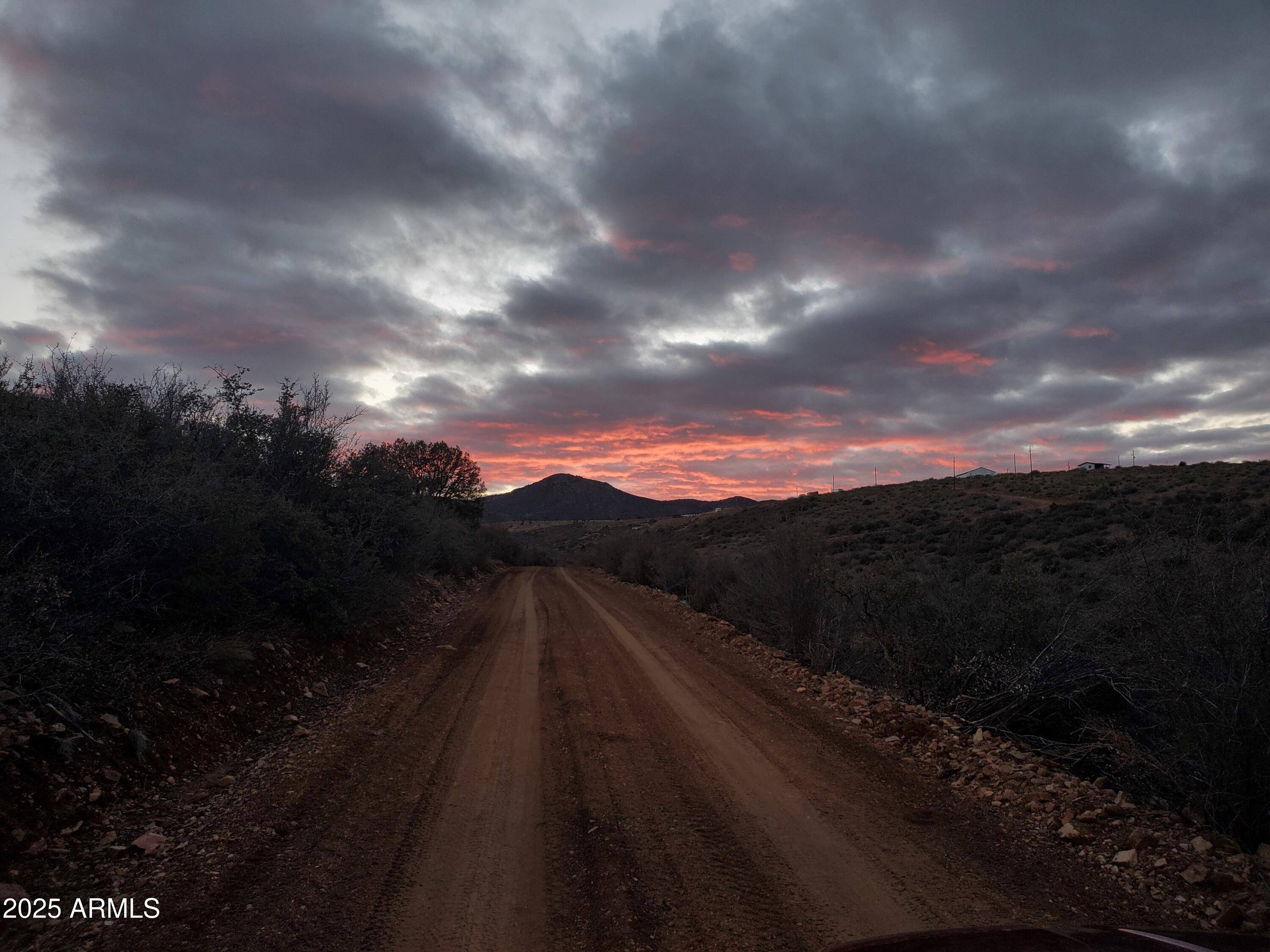 Dewey, AZ 86327,9790 E ANTRIM Road #18