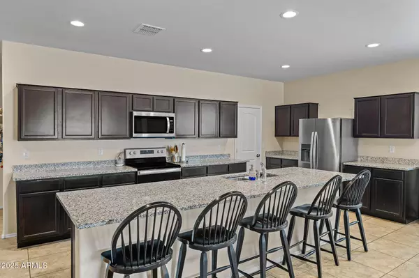 Maricopa, AZ 85138,36412 W PAMPOLOMA Avenue