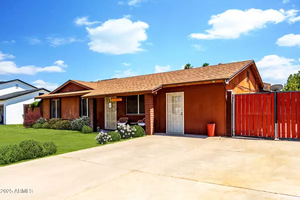 3723 W COLUMBINE Drive, Phoenix, AZ 85029