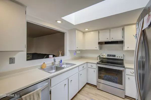 Phoenix, AZ 85032,2505 E DESERT CACTUS Street