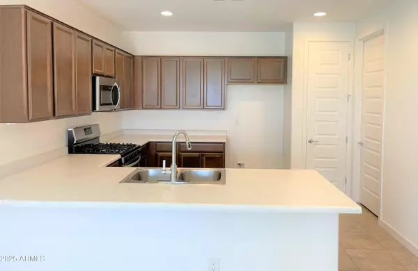 Glendale, AZ 85305,8958 W Palo Verde Drive