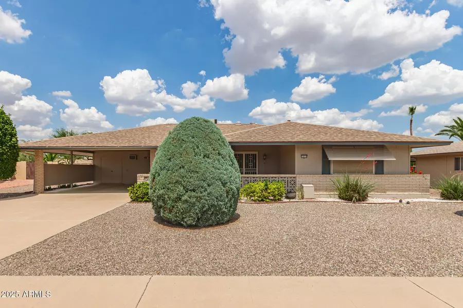 10210 W CHARTER OAK Drive, Sun City, AZ 85351