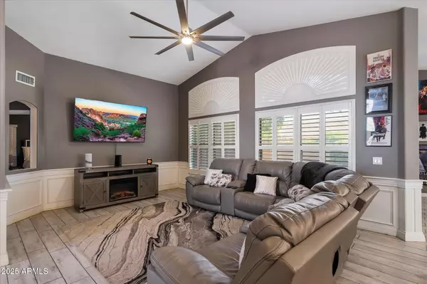 Mesa, AZ 85212,7925 E OSAGE Avenue