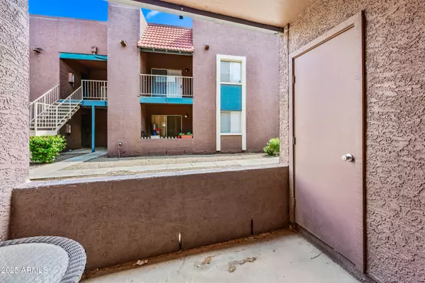 Phoenix, AZ 85032,16602 N 25TH Street #114