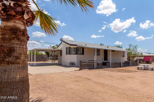 Apache Junction, AZ 85120,965 S LAWSON Drive