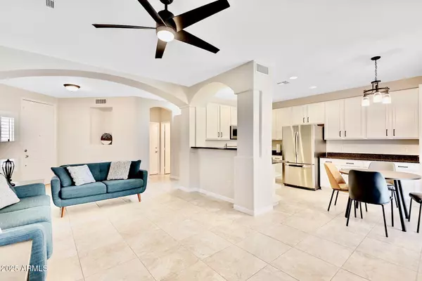 Phoenix, AZ 85045,215 W MOUNTAIN SAGE Drive