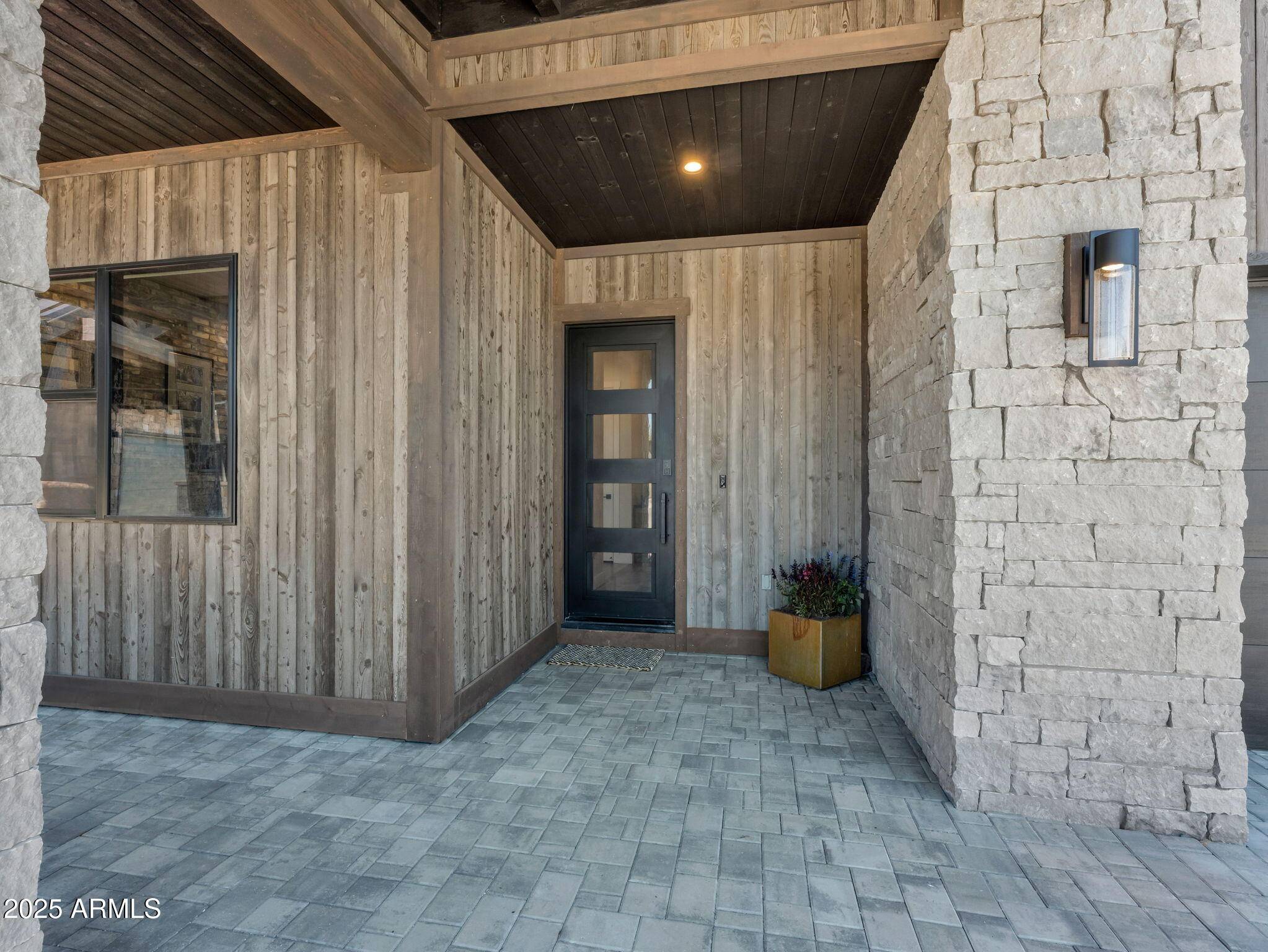 Flagstaff, AZ 86001,2566 S COTTONROSE Lane