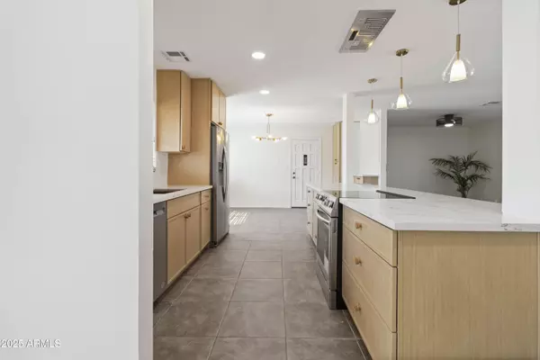 Mesa, AZ 85205,224 N 58TH Street