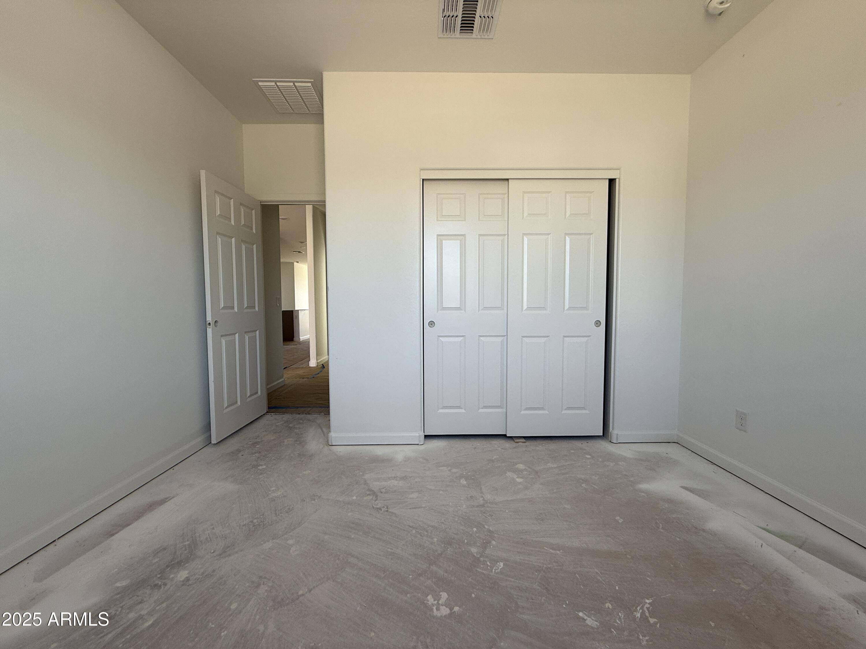 Tolleson, AZ 85353,9531 W PARKWAY Drive
