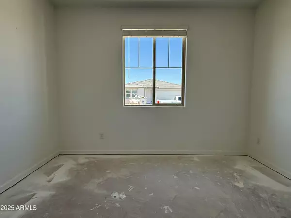Tolleson, AZ 85353,9531 W PARKWAY Drive