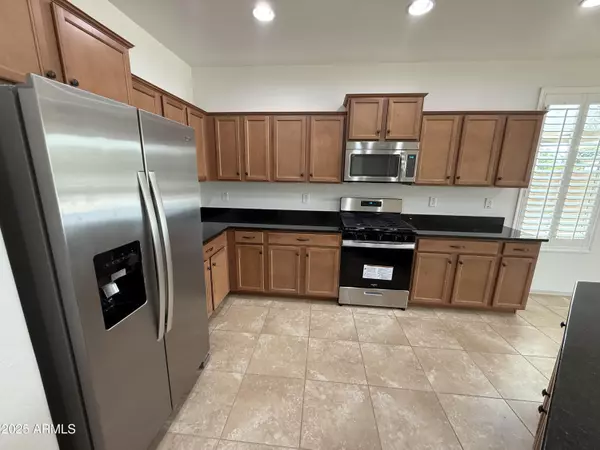 San Tan Valley, AZ 85143,1121 W BELMONT RED Trail