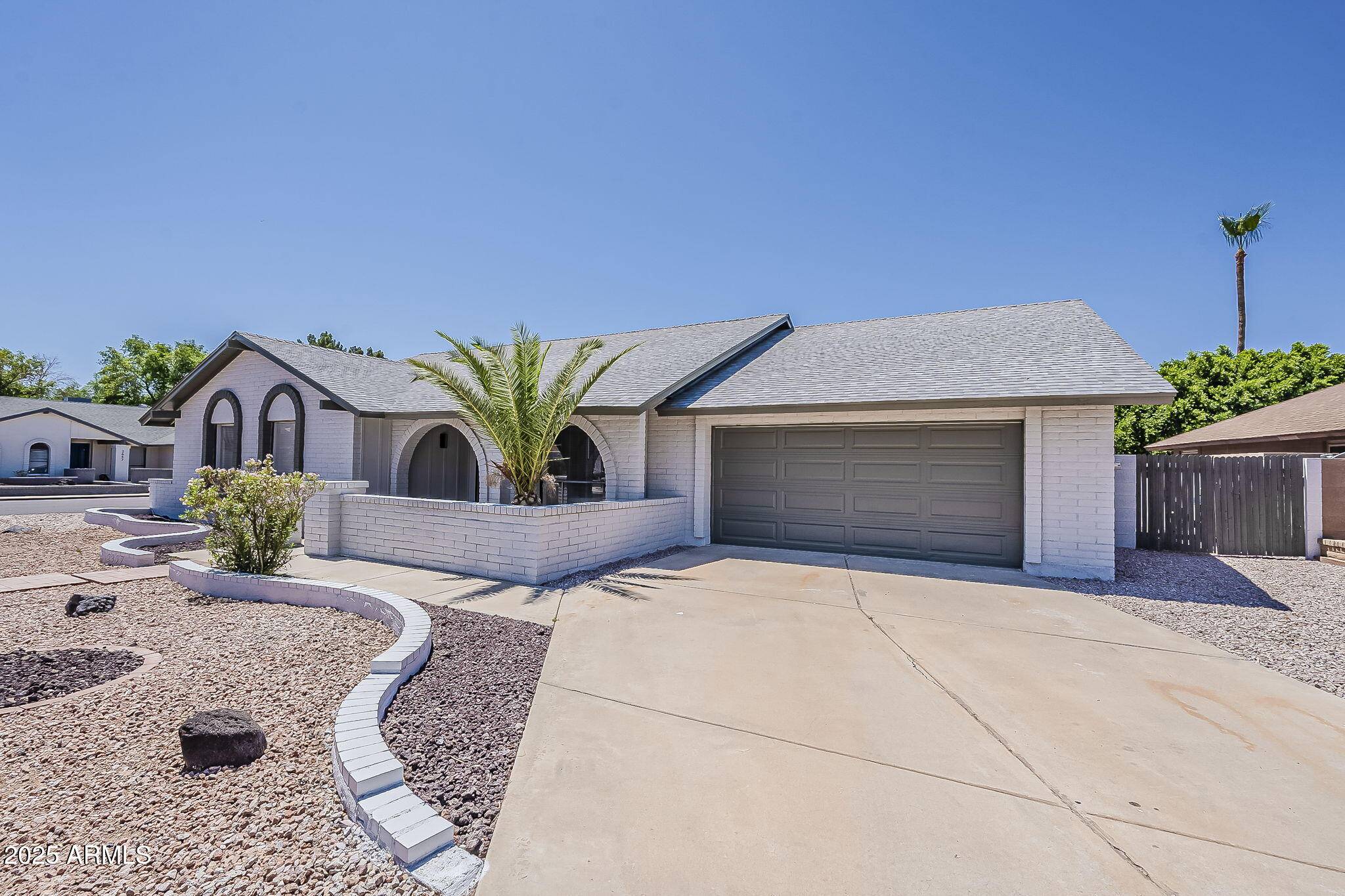 Mesa, AZ 85202,2307 W NIDO Avenue