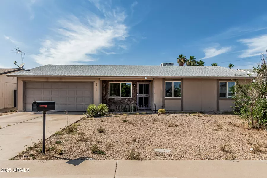 3208 W WAGONER Road, Phoenix, AZ 85053