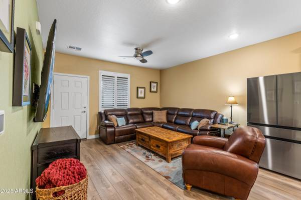 Flagstaff, AZ 86001,207 S Beaver Street #503