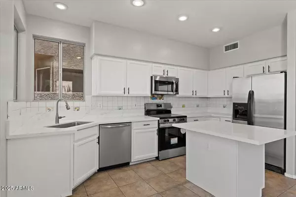 Phoenix, AZ 85048,1453 E SOUTH FORK Drive