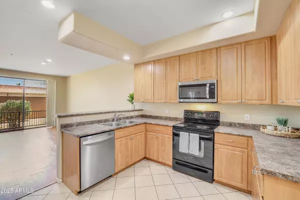 Chandler, AZ 85248,705 W QUEEN CREEK Road #1201