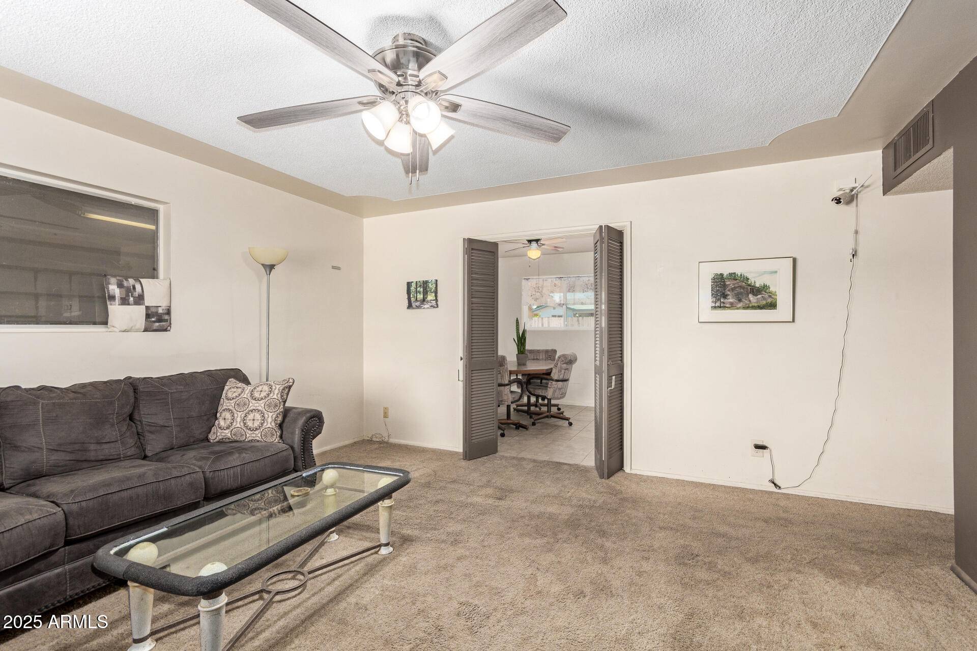 Mesa, AZ 85210,62 W BEALL Avenue