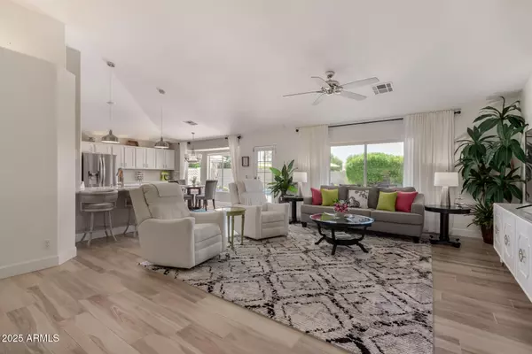 Gilbert, AZ 85297,3619 E THORNTON Avenue