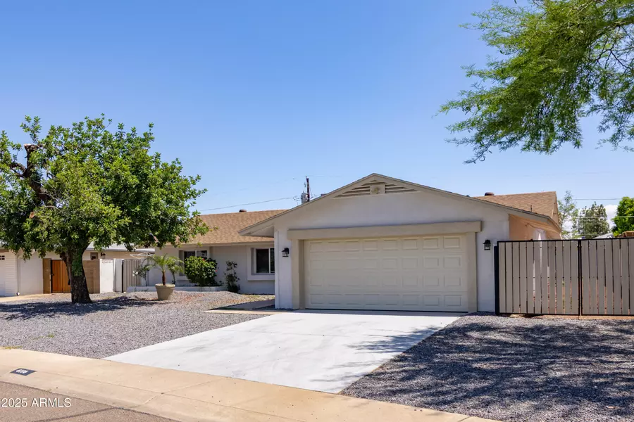 4116 W MARSHALL Avenue, Phoenix, AZ 85019