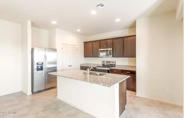 Buckeye, AZ 85326,5029 S 252ND Avenue