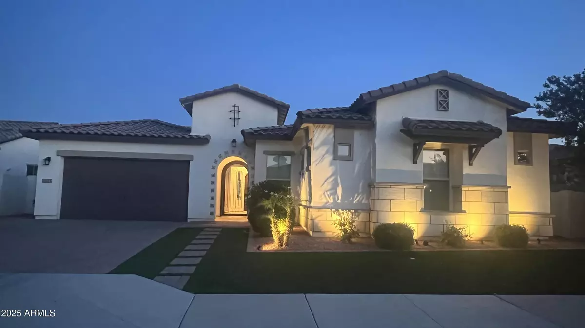 Chandler, AZ 85249,2121 E AQUARIUS Place
