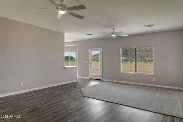 Casa Grande, AZ 85194,8256 W McCartney Road