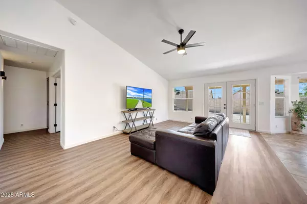 Glendale, AZ 85310,23638 N 41ST Avenue