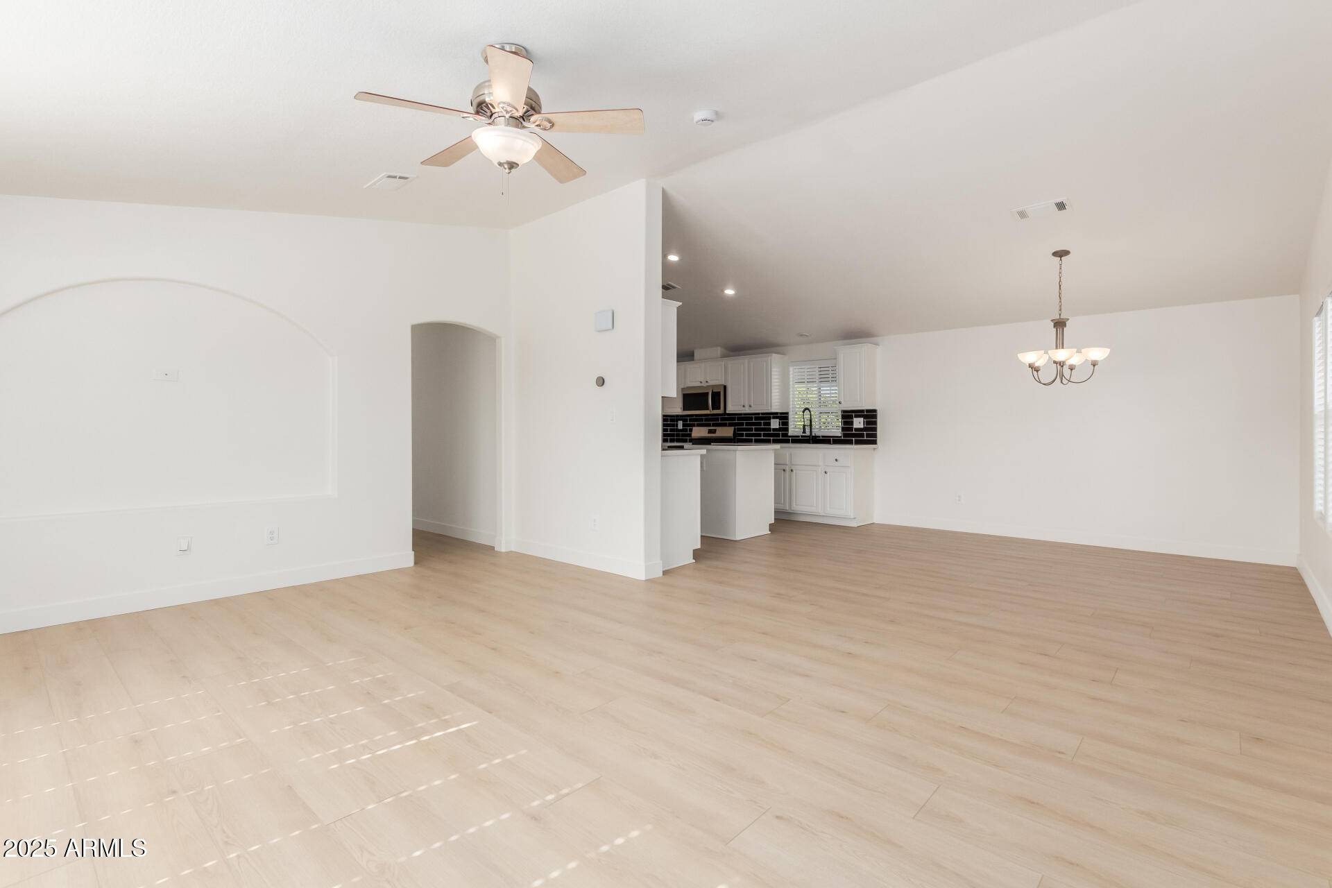 Mesa, AZ 85213,120 N VAL VISTA Drive #228