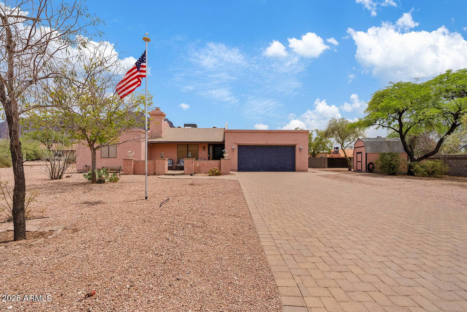 Apache Junction, AZ 85119,75 N VAL VISTA Road