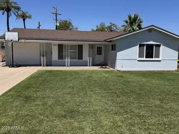 Phoenix, AZ 85018,4020 N 44TH Place